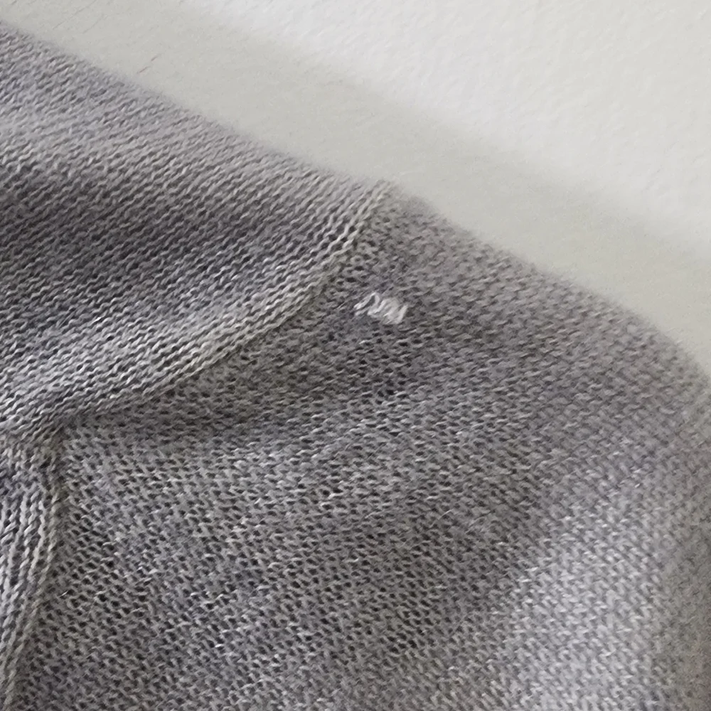 Falconeri Women's Gray V-Neck Sweater, Size Large, 100 %‎ Cashemire.